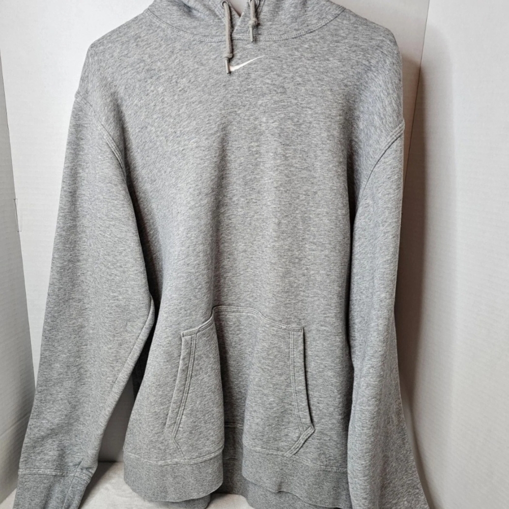 Nike Gray Men's Pullover Hoodie